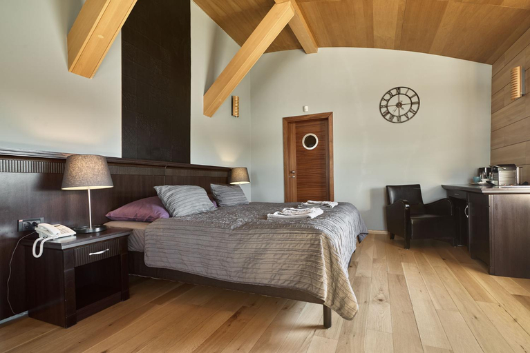 5, Vogue Boat Apartments, Budapesti