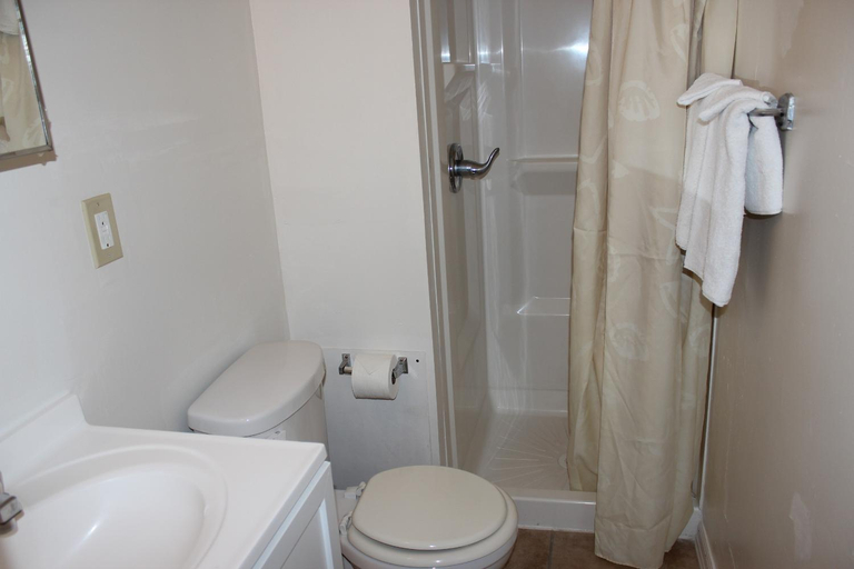 Bathroom, Surf Villa Hotel, Worcester