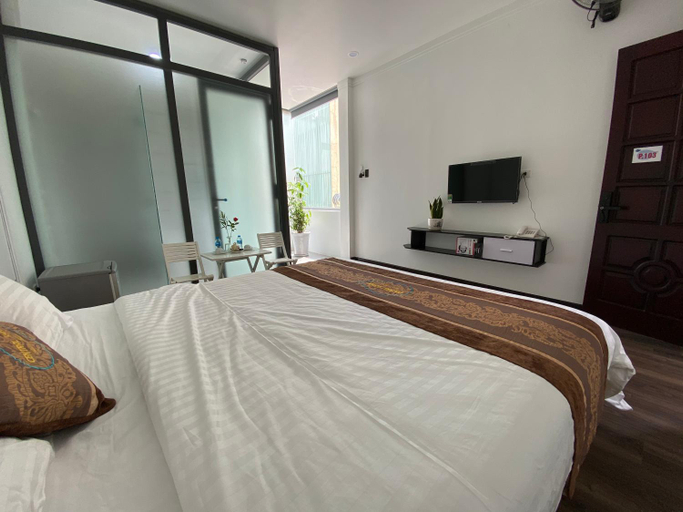Bedroom 21
