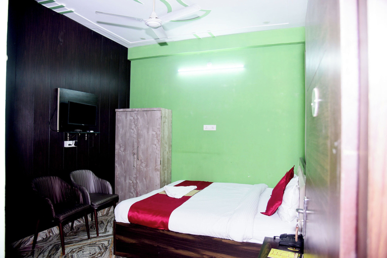 Bedroom 3, Hotel Shree Mahalaxmi, Allahabad
