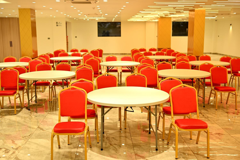 Food & Drinks 5, Dream Inn By Spring Tree, Surendranagar