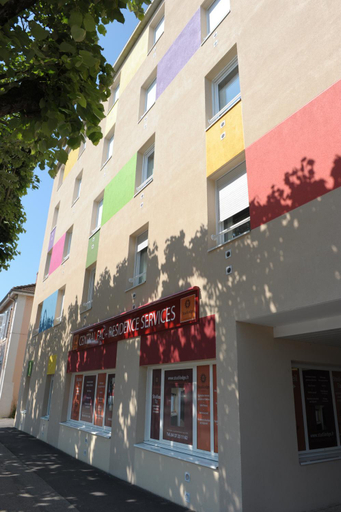 Exterior & Views 1, Central Fac, Ain