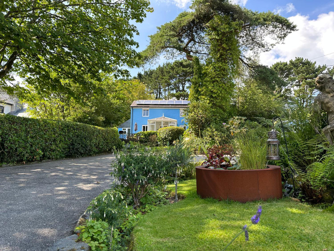 Others 3, Bay View Cottage, Cornwall