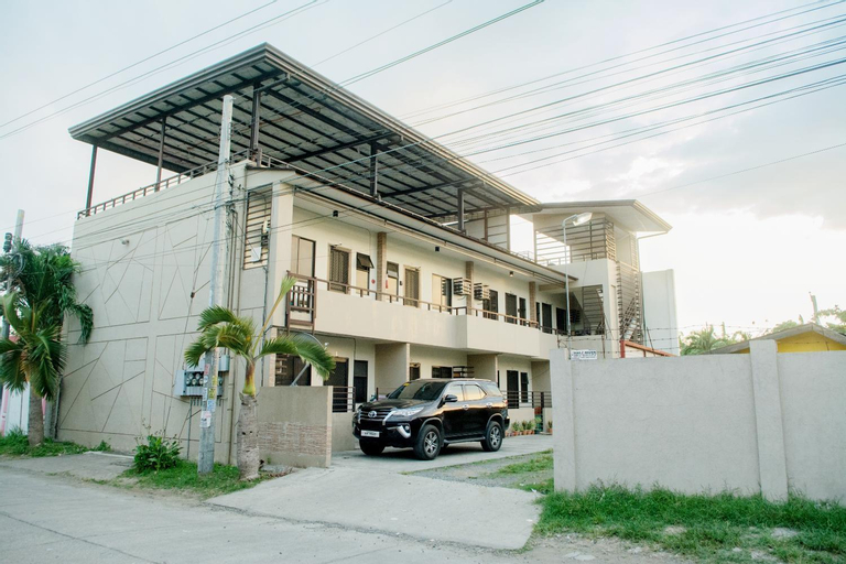 Mailz Haven #6 2BR Cozy Apartment 750m Near SM, Davao City