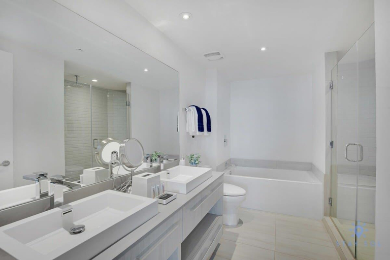 Bathroom 5, Luxury Condo with Stunning Views | Amazing Pools, Broward