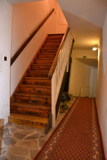 Others 5, POD SVATOU ANNOU - penzion a kavarna, Trutnov