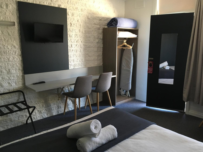 Bedroom 7