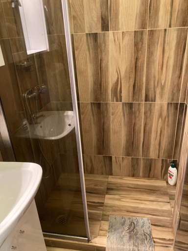 5, Roland Apartmant Zuglo, Budapesti
