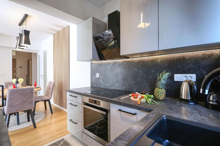 Kitchen 4, Apartments Perla with free parking, Zadar