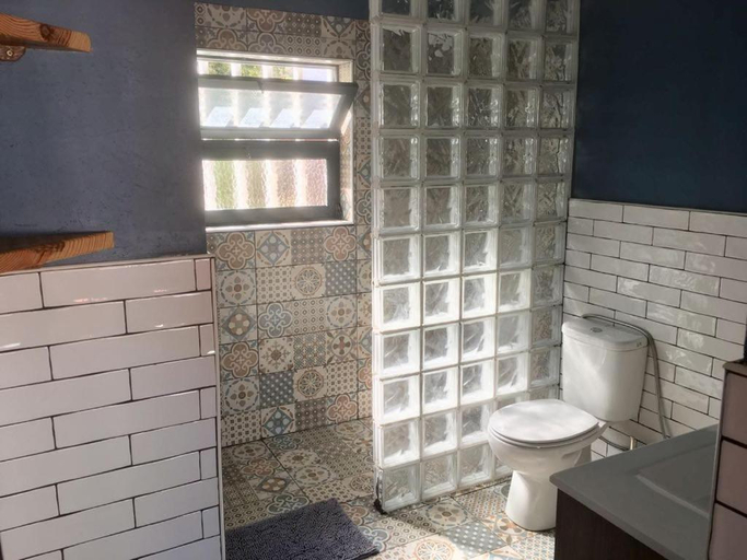 Bathroom 3, Casa Lilia, Monchique
