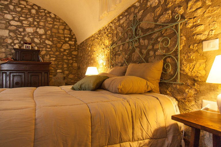 Bedroom 2, Agriturismo La Commenda-Adults Only, Perugia