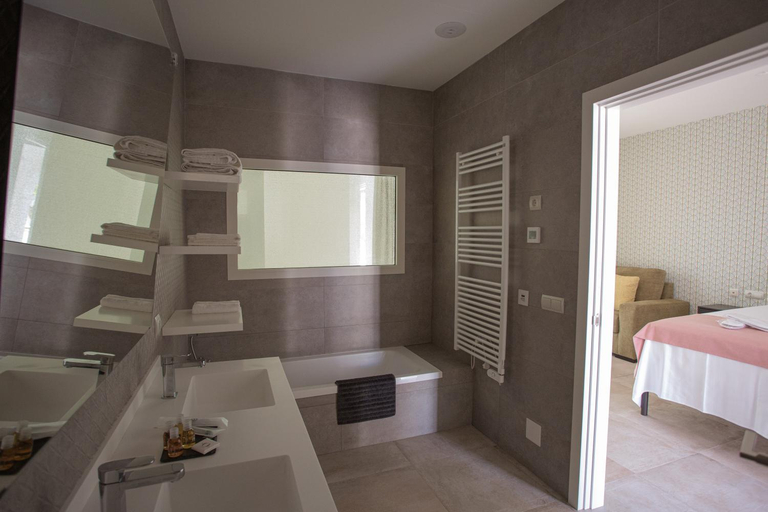 Bedroom 2, El Tesorillo II, Cádiz