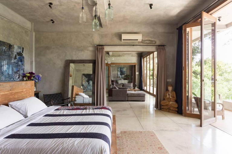 Bedroom 12