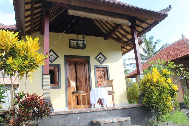 Maha Neka, Karangasem