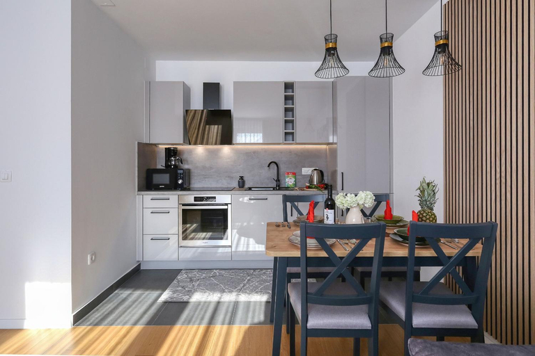 Kitchen 5, Apartments Perla with free parking, Zadar