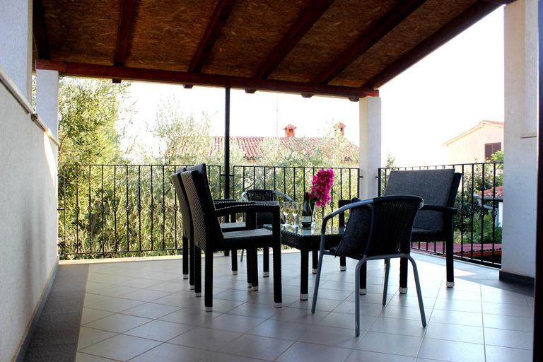 Others 4, Apartments Cavae Romanae, Medulin