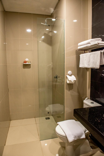 Bathroom 4