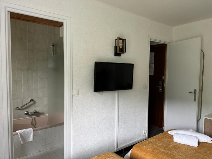 Bedroom 2, Hotel Le Blainon, Alpes-Maritimes
