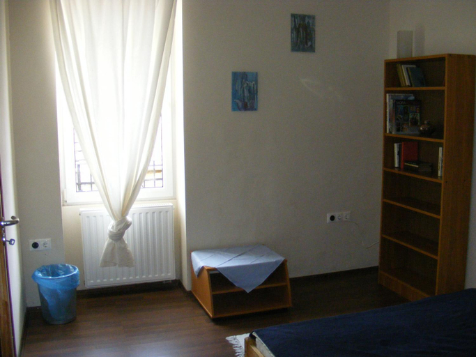 Others 3, Palatinus Apartment, Budapesti