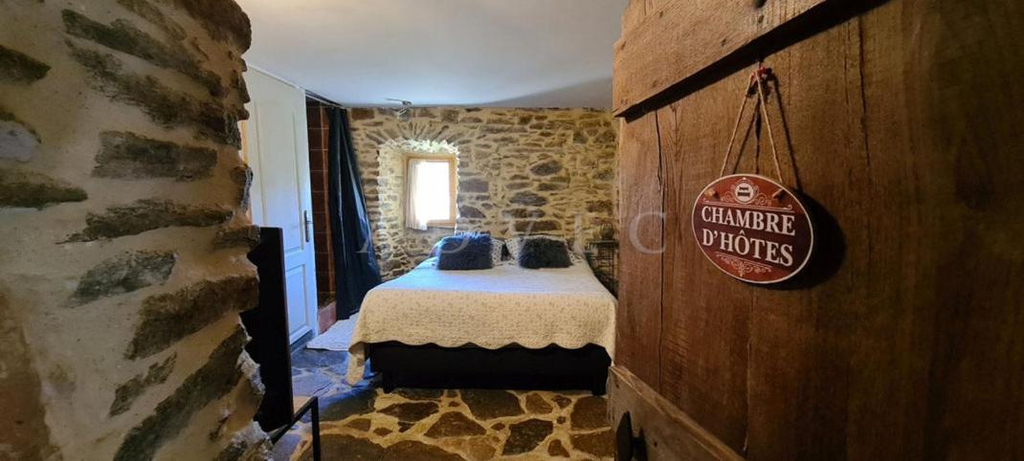 Others 3, Le mas des sources cevenol Le chambon, Gard