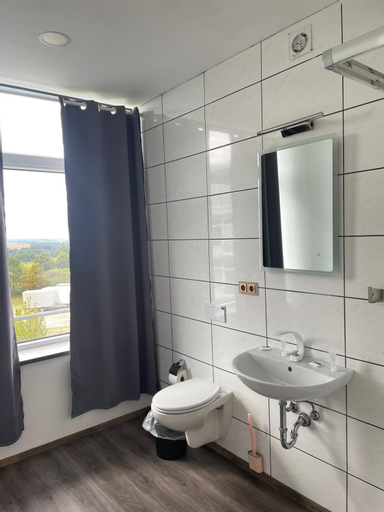 Bathroom 8
