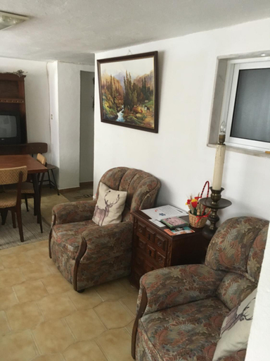 Others 3, Casa Gloria, Tomar