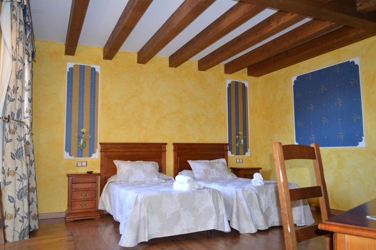 Bedroom 2, Hotel Rural El Marques, Palencia