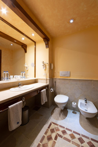 Bathroom 4, Grand Resort, Al-Ghurdaqah