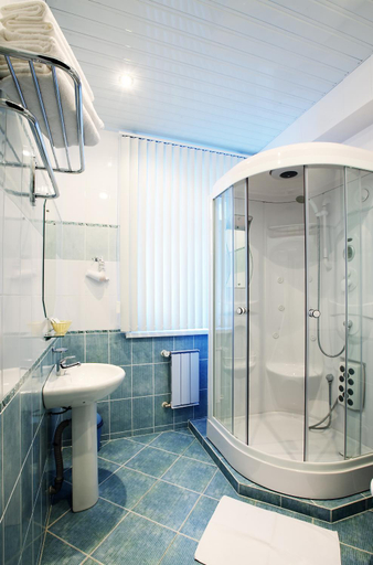 Bathroom 2, Nikol Hotel, Novosibirskiy rayon