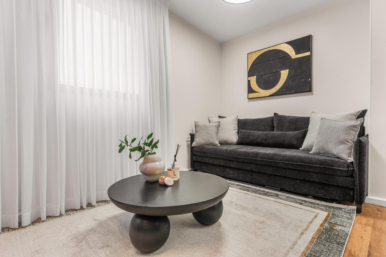 4, Yashar Suites JLM