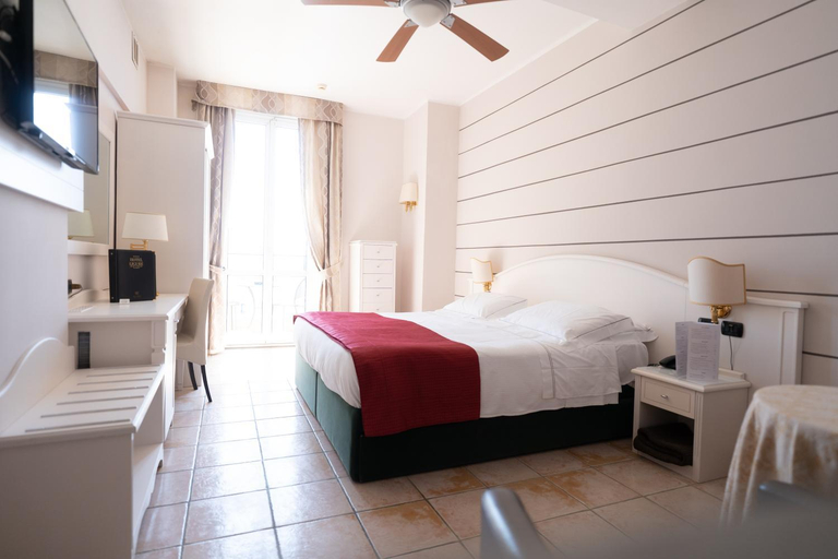 Bedroom 8