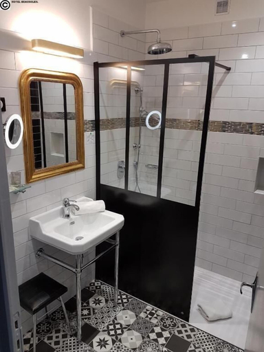 Bathroom 3, Hotel Beausoleil, Drôme