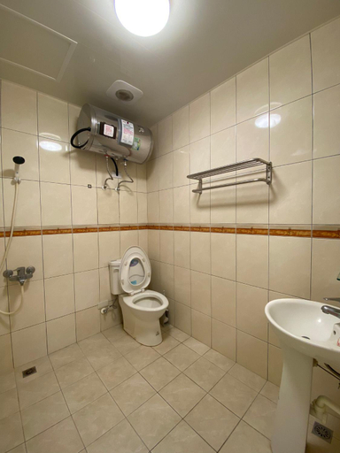 Bathroom 8