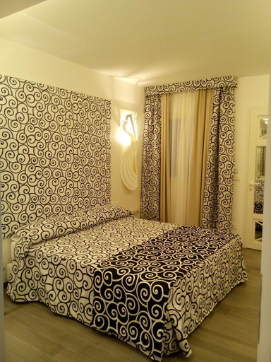 Others 4, Relais Marchesi Imperiali B&b, Brindisi