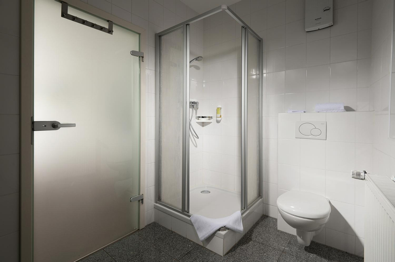 Bathroom 6