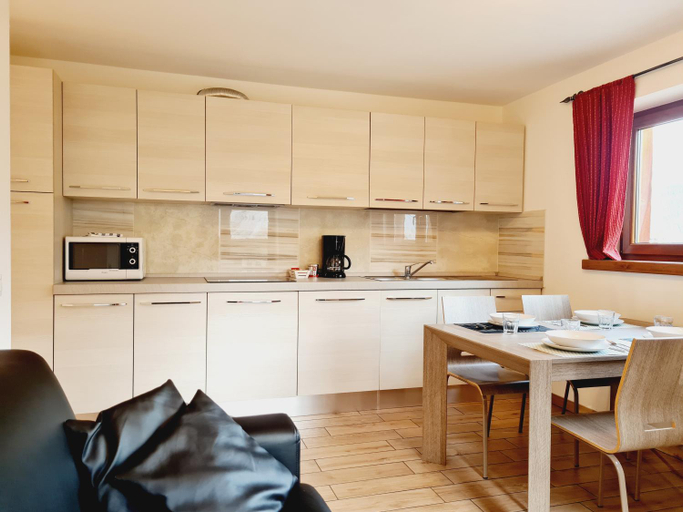 Others 5, Chalet Selva, Sondrio