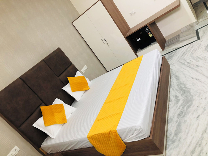 Bedroom 2, THE HIGHCLASS HOTEL, Bathinda