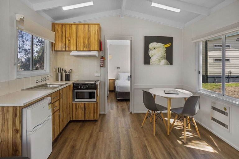 Dining Room 7