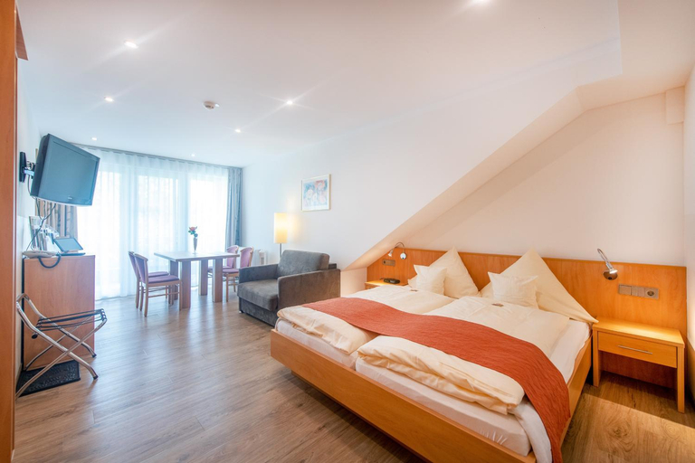 Bedroom 6