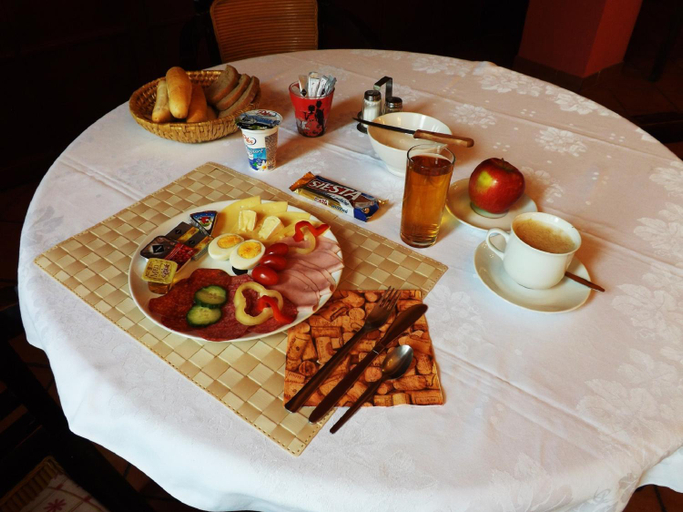 Food & Drinks 5, Hotel Avion, Prostějov