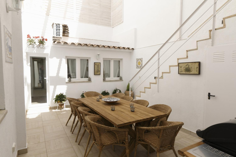 Others 5, Sitges Centre Mediterranean House- 5 Bedroom, 4 Bathroom, Terrace Courtyard, Private Rooptop Pool, Barcelona