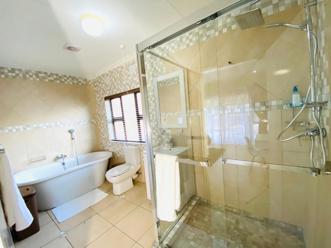 Others 5, C&C HOTEL VIBES Randpark Ridge JHB 14 Units Available, City of Johannesburg