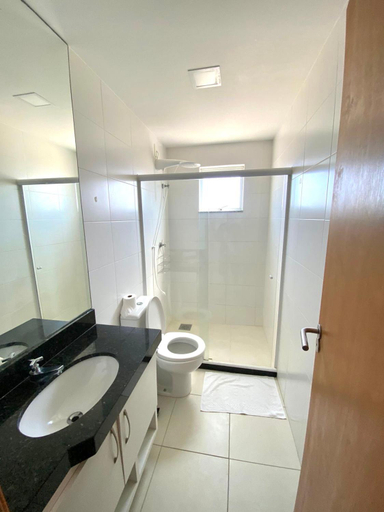 Bathroom 3, Eu Amo Arraial Hospedagem - LE BON VIVANT - Ate 8 Pessoas, Arraial do Cabo