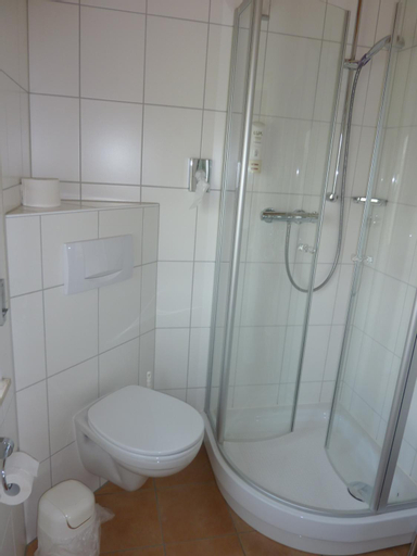 Bathroom 4
