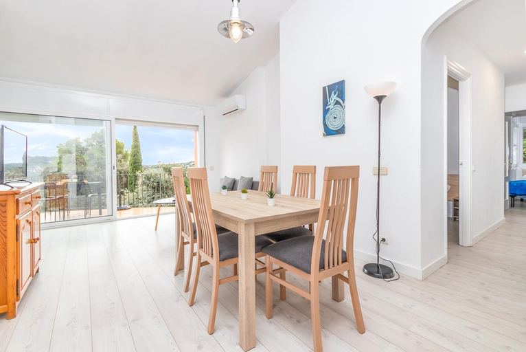 Others 5, Apartaments Aiguablava, Girona