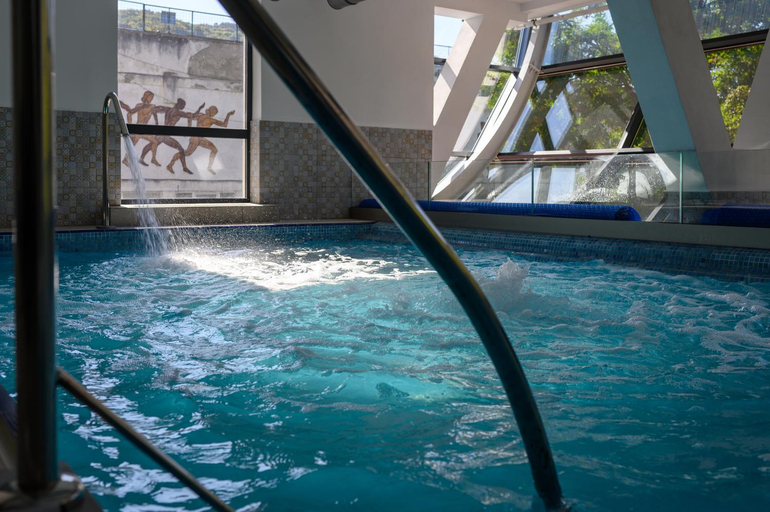 Sport & Beauty 4, Casa EMA Pensiune & SPA, Bistrita