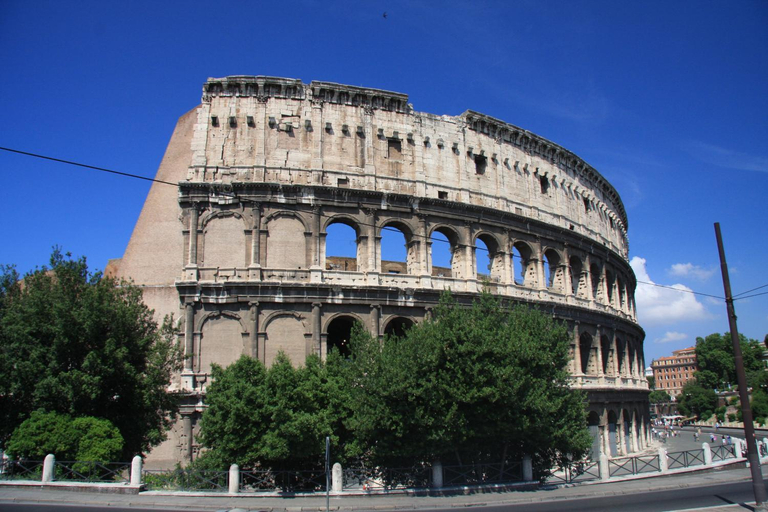 Others 4, Viale del Colosseo, Rome