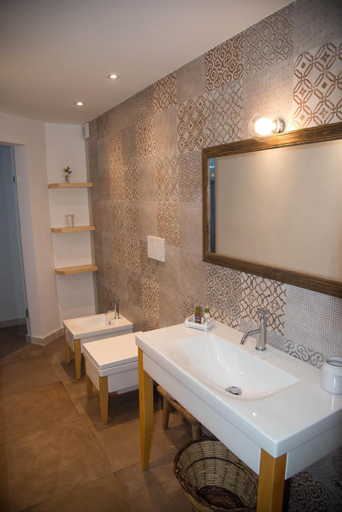 Bathroom 2, Dimora Del Duca coyntry Lecce, masseria b&b, Lecce