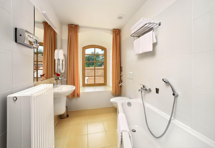 Bathroom 4, LH Hotel Mlyn, Český Krumlov