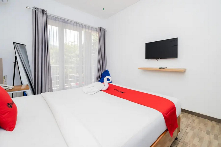 Bedroom 8